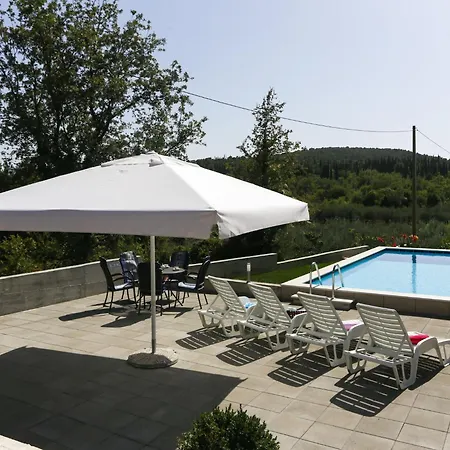Harmonia - One-bedroom With Patio And Shared Pool Apartment Cilipi